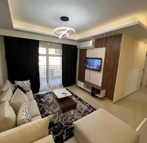 Royal Madinaty 2Br Residence