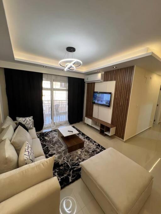 Royal Madinaty 2br *